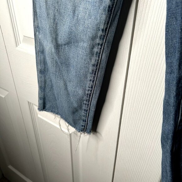 BlankNYC The Madison Crop Light Wash Blue Denim Button Fly Jeans Women's Size 27 - Picture 3 of 12